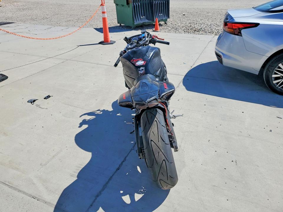 2008 Suzuki Gsx-r750 VIN JS1GR7LA582102809 COPART salvage auction — FRONT END, UT - SALVAGE CERTIFICATE, sold $900 on 2026-07-16 (photo 4)