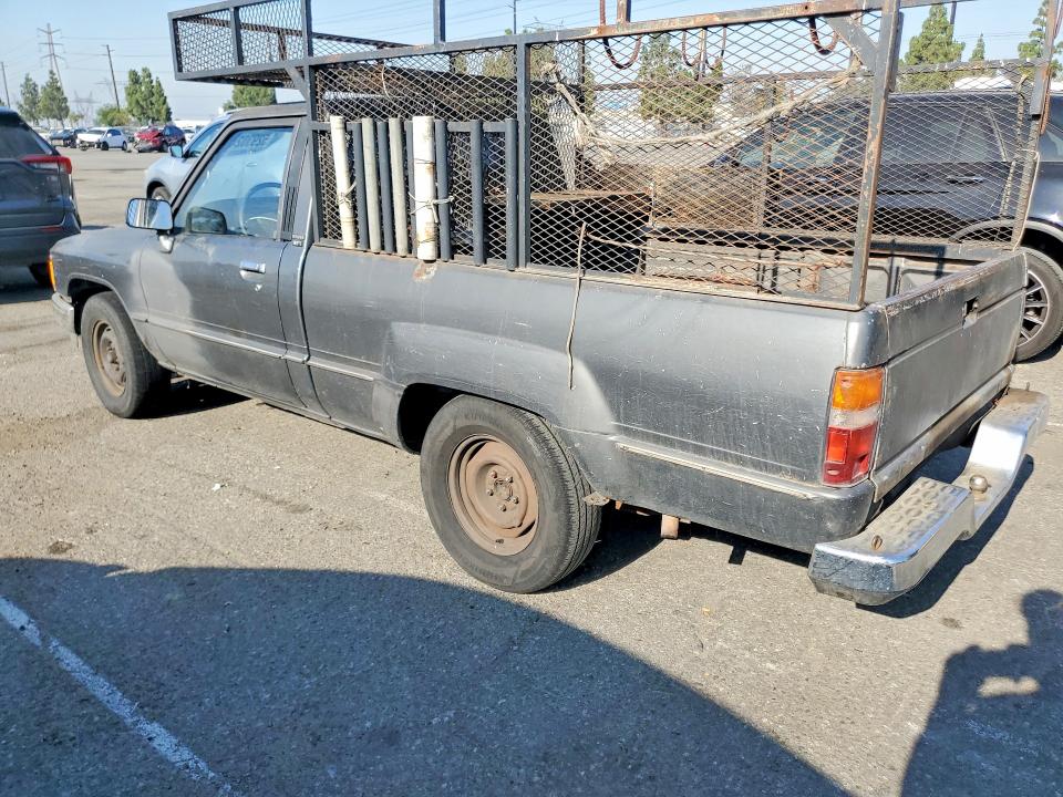 1988 Toyota Pickup VIN JT4RN50A2J5163901 COPART salvage auction — NORMAL WEAR, CA - APP FOR DUP CLEAN OR AC, sold $1,750 on 2026-07-28 (photo 2)