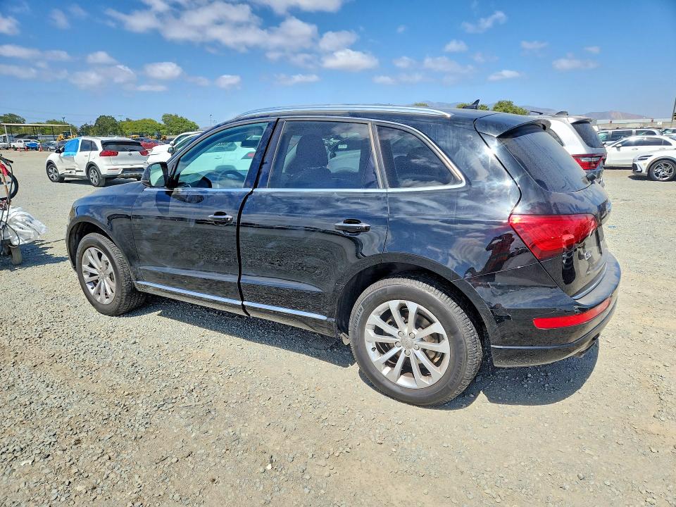 2016 Audi Q5 VIN WA1C2AFP7GA137369 COPART salvage auction — MINOR DENT/SCRATCHES, Ca - Dis/Dlr/Exp Only Clean Title, sold $1,800 on 2026-07-24 (photo 2)