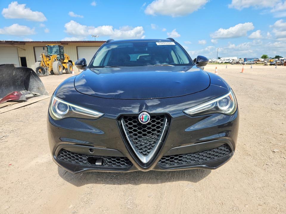 2018 Alfa romeo VIN ZASFAKPNXJ7B85520 COPART salvage auction — MECHANICAL, Va - Certificate Of Title, sold $4,000 on 2026-08-05 (photo 5)