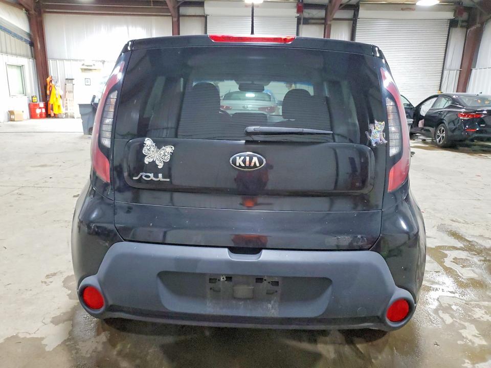 2015 Kia Soul VIN KNDJN2A29F7756198 COPART salvage auction — NORMAL WEAR, Mt - Certificate Of Title, sold $800 on 2026-07-08 (photo 6)