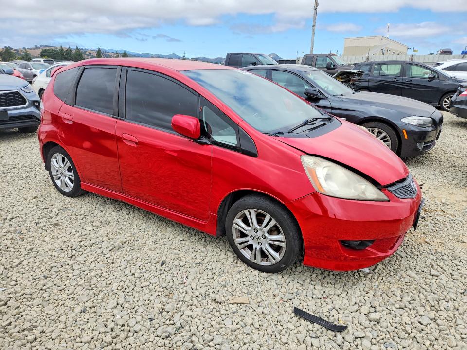 2011 Honda Fit VIN JHMGE8H57BS011405 COPART salvage auction — FRONT END, CA - SALVAGE CERTIFICATE, sold $500 on 2026-07-14 (photo 4)