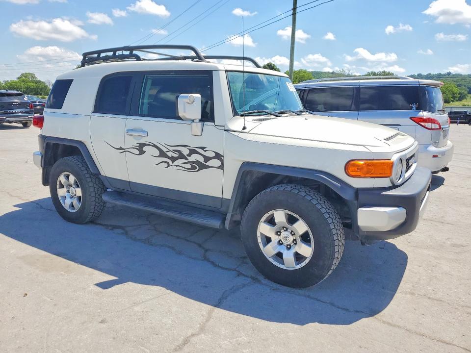 2010 Toyota Fj cruiser VIN JTEBU4BF8AK090148 COPART salvage auction — MINOR DENT/SCRATCHES, Tn - Cert Of Title-Rebuilt Vehicle (P), sold $9,400 on 2026-07-11 (photo 4)