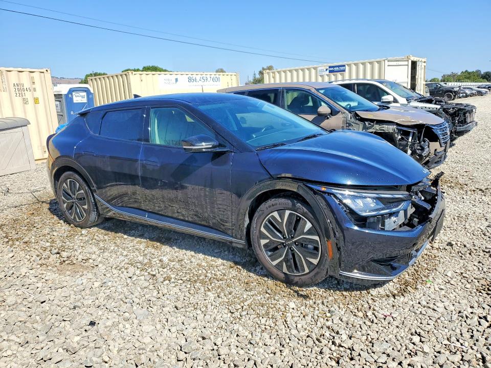 2023 Kia Ev6 VIN KNDC34LA4P5609718 COPART salvage auction — FRONT END, CA - SALVAGE CERTIFICATE, sold $2,300 on 2026-07-13 (photo 4)