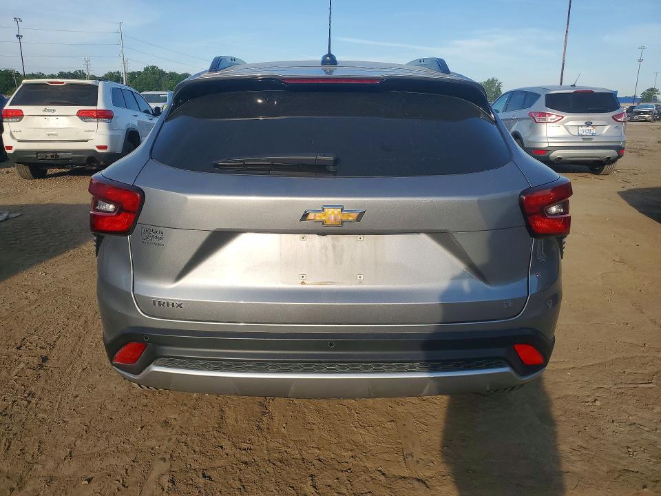 2025 Chevrolet Trax VIN KL77LHEP7SC041461 COPART salvage auction — FRONT END, Mi - Certificate Of Title, sold $6,100 on 2026-07-10 (photo 6)