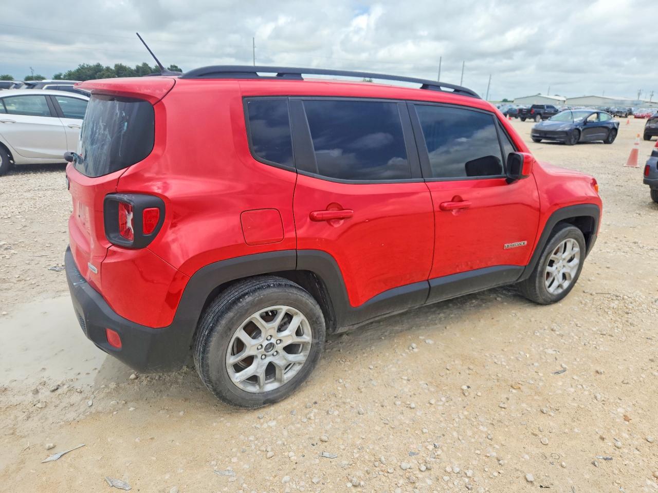 2017 Jeep Renegade VIN ZACCJABB1HPE60577 COPART salvage auction — Vandalized, TX - CERTIFICATE OF TITLE, sold $700 on 2026-07-02 (photo 3)