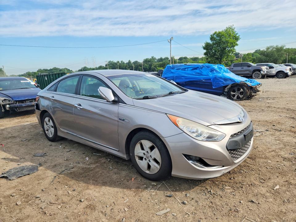 2011 Hyundai Sonata VIN KMHEC4A48BA017322 COPART salvage auction — REAR END, Md - Cert Of Salvage > 75% Damage, sold $425 on 2026-07-28 (photo 4)