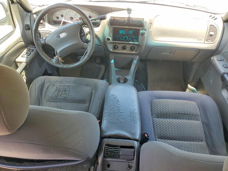 2004 Ford Explorer sport trac VIN 1FMZU67K84UB93224 COPART salvage auction — FRONT END, Fl - Cert Of Title Slvg Rebuildable, sold $550 on 2026-07-06 (photo 8)