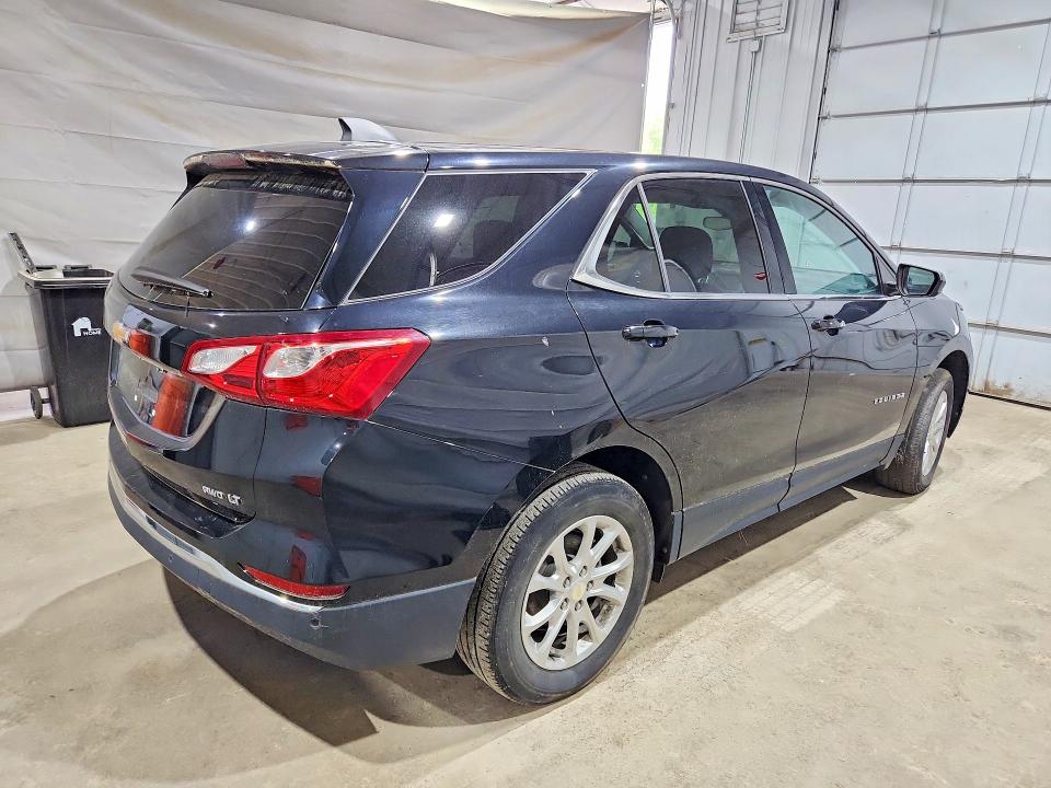 2020 Chevrolet Equinox VIN 3GNAXUEV3LL274092 COPART salvage auction — MINOR DENT/SCRATCHES, Nh - Certificate Of Title, sold $525 on 2026-07-30 (photo 3)