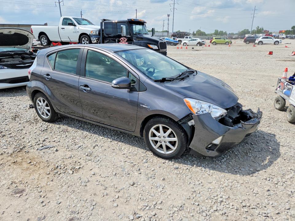 2013 Toyota Prius VIN JTDKDTB36D1551698 COPART salvage auction — FRONT END, OH - CERT OF TITLE-SALVAGE, sold $900 on 2026-07-31 (photo 4)