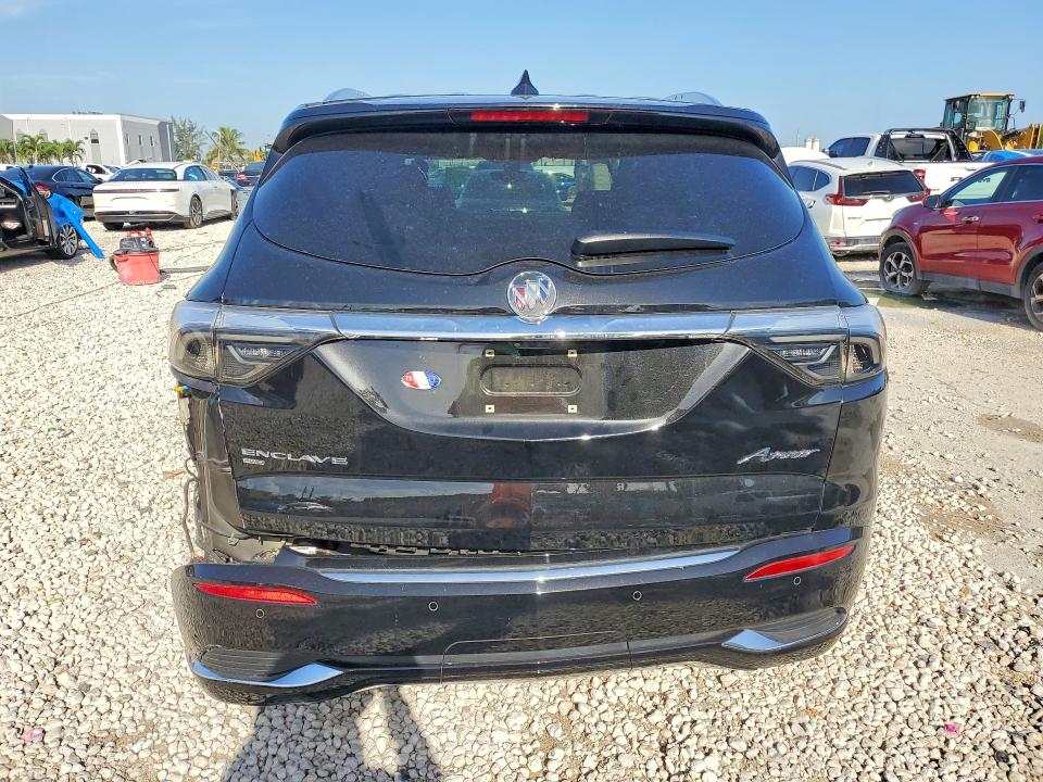 2023 Buick . VIN 5GAEVCKW9PJ136126 COPART salvage auction — REAR END, FL - CERT OF TITLE SLVG REBUILDABLE, sold $10,000 on 2026-07-28 (photo 6)