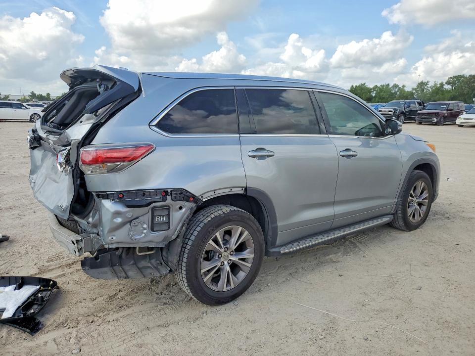 2014 Toyota VIN 5TDKKRFH6ES031908 COPART salvage auction — REAR END, Tx - Salvage Vehicle Title, sold $6,300 on 2026-07-10 (photo 3)