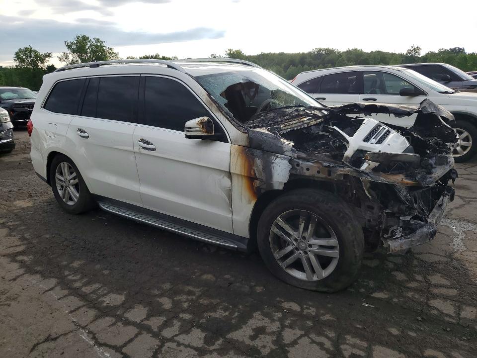 2016 Mercedes-benz Gl-class VIN 4JGDF6EE3GA646088 COPART salvage auction — BURN, Ct - Cert Of Title-Salvage, sold $475 on 2026-07-02 (photo 4)