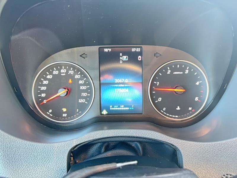 2021 Mercedes-benz Sprinter VIN W1Y4ECHY4MT076870 COPART salvage auction — MINOR DENT/SCRATCHES, Or - Certificate Of Title (P), sold $21,000 on 2026-07-06 (photo 8)