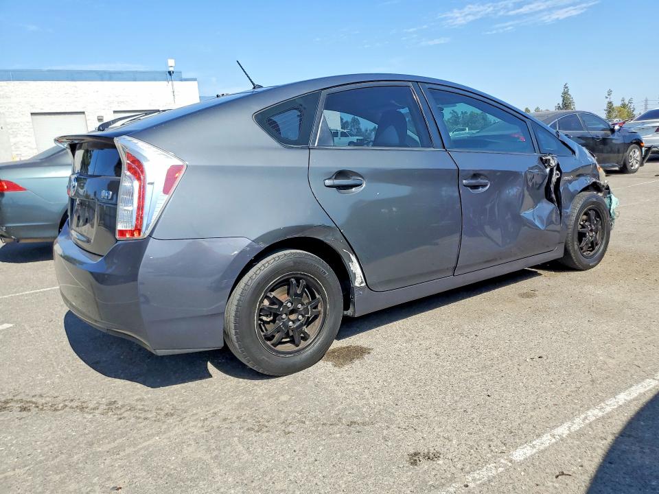 2014 Toyota Prius VIN JTDKN3DUXE0379136 COPART salvage auction — FRONT END, Salvage Title, sold $150 on 2026-07-21 (photo 3)