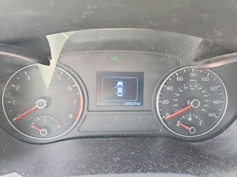 2018 Kia Optima VIN 5XXGT4L35JG197976 COPART salvage auction — WATER/FLOOD, Tx - Salvage Title-Flood Damage, sold $550 on 2026-07-20 (photo 9)