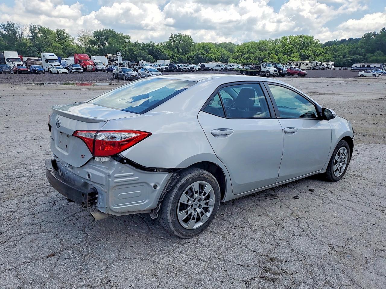 2016 Toyota Corolla VIN 2T1BURHE1GC631437 COPART salvage auction — Front End, MO - SALVAGE CERTIFICATE OF TITLE, sold $3,200 on 2026-06-25 (photo 3)