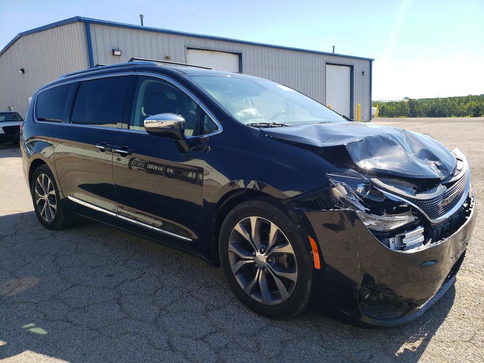 2018 Chrysler Pacifica VIN 2C4RC1GG4JR104215 COPART salvage auction — FRONT END, Va - Cert Of Title - Salvage, sold $2,650 on 2026-07-17 (photo 4)