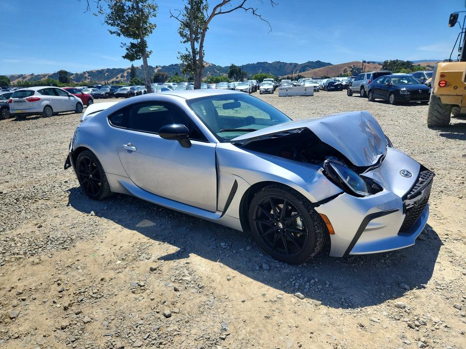 2023 Toyota VIN JF1ZNBE13P9763213 COPART salvage auction — FRONT END, Ca - Salvage Certificate, sold $4,350 on 2026-07-28 (photo 4)