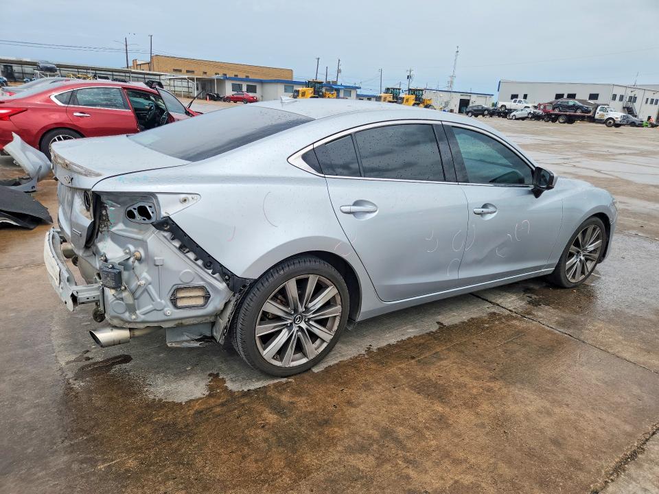 2018 Mazda VIN JM1GL1WY4J1303951 COPART salvage auction — REAR END, TX - SALVAGE VEHICLE TITLE, sold $3,450 on 2026-07-30 (photo 3)