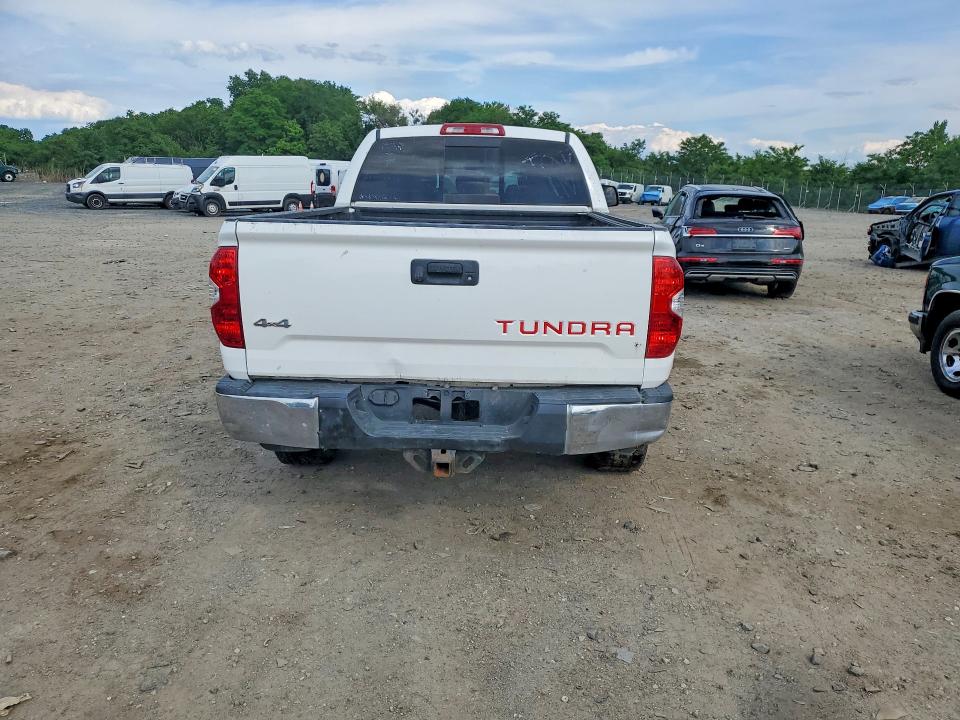 2015 Toyota VIN 5TFUM5F12FX060428 COPART salvage auction — MECHANICAL, In - Certificate Of Title, sold $3,850 on 2026-07-30 (photo 6)