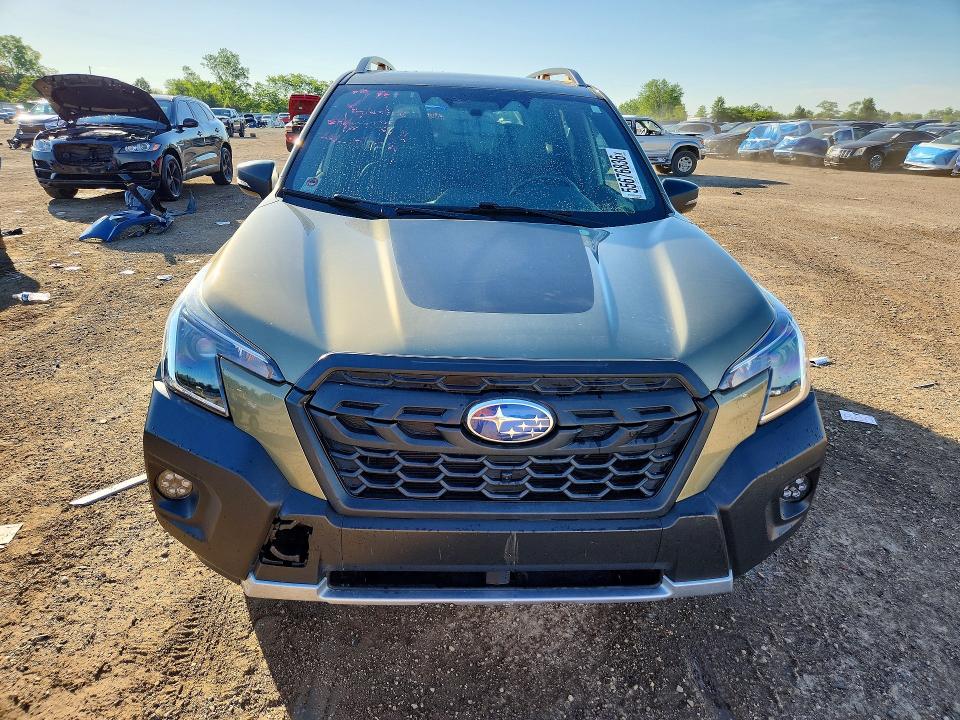 2022 Subaru Forester VIN JF2SKAMC0NH467023 COPART salvage auction — REAR END, IL - SALVAGE CERTIFICATE, sold $10,300 on 2026-07-30 (photo 5)