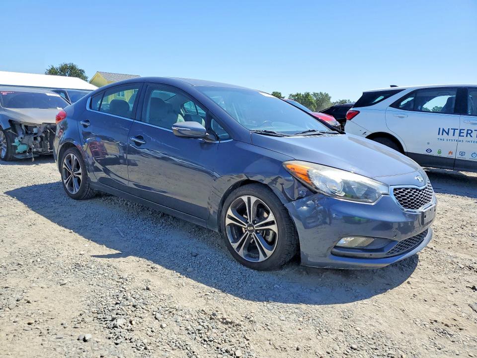 2015 Kia Forte VIN KNAFZ4A84F5282583 COPART salvage auction — SIDE, Ca - Salvage Certificate, sold $1,700 on 2026-07-07 (photo 4)