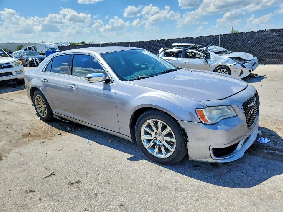 2014 Chrysler VIN 2C3CCAET0EH118263 COPART salvage auction — FRONT END, Fl - Certificate Of Title, sold $1,400 on 2026-07-28 (photo 4)