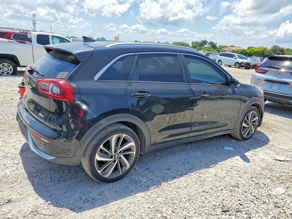 2017 Kia Niro VIN KNDCE3LC2H5072516 COPART salvage auction — MINOR DENT/SCRATCHES, Fl - Certificate Of Title, sold $2,000 on 2026-07-10 (photo 3)