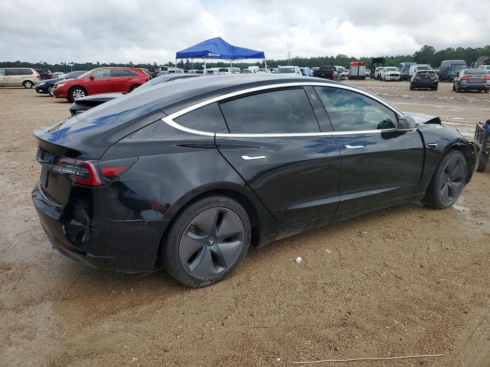2019 Tesla Model 3 VIN 5YJ3E1EA2KF409899 COPART salvage auction — FRONT END, Tx - Salvage Vehicle Title, sold $3,900 on 2026-07-24 (photo 3)
