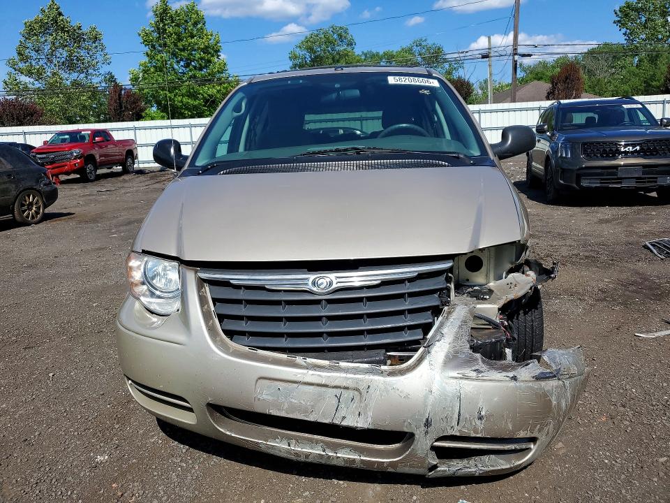 2007 Chrysler Town & country VIN 2A4GP54L37R144308 COPART salvage auction — FRONT END, Ct - Cert Of Title-Salvage, sold $500 on 2026-07-31 (photo 5)
