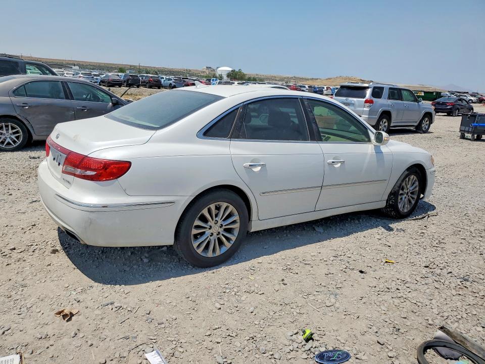 2011 Hyundai Azera VIN KMHFC4DF9BA539474 COPART salvage auction — NORMAL WEAR, Ut - Certificate Of Title, sold $975 on 2026-07-17 (photo 3)
