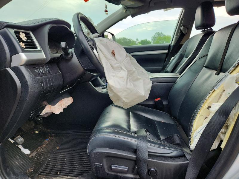 2018 Toyota Highlander VIN 5TDJZRFH5JS541300 COPART salvage auction — FRONT END, IL - SALVAGE CERTIFICATE, sold $4,850 on 2026-07-29 (photo 7)