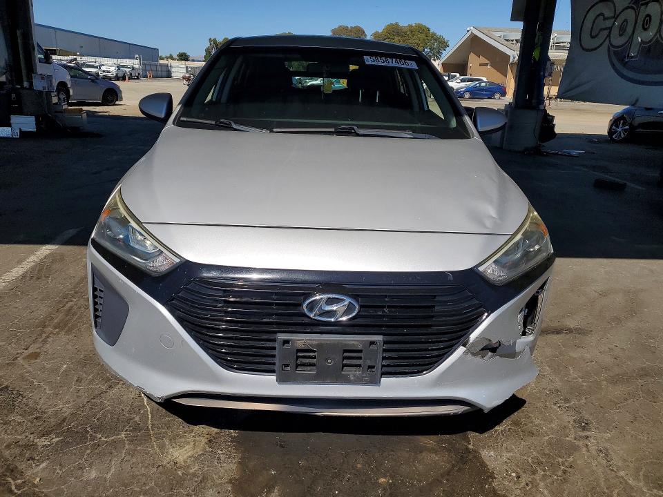 2017 Hyundai Ioniq VIN KMHC65LCXHU049866 COPART salvage auction — FRONT END, CA - SALVAGE CERTIFICATE, sold $2,000 on 2026-07-14 (photo 5)