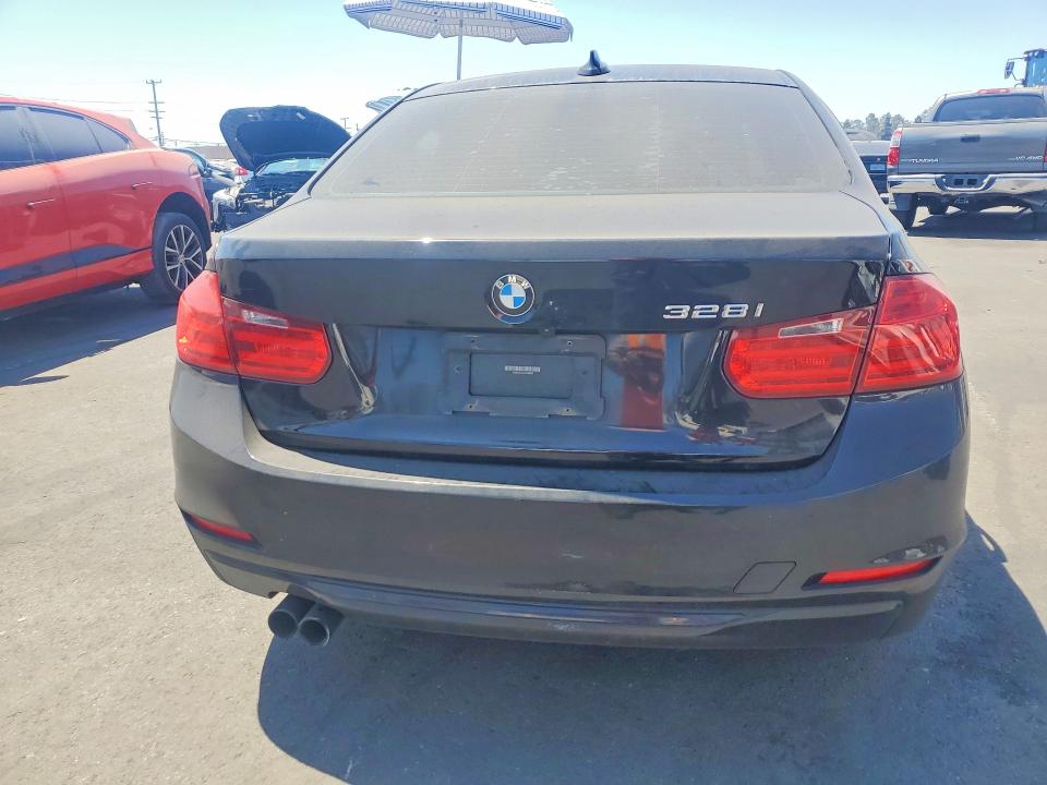 2012 BMW VIN WBA3C1C57CF430026 COPART salvage auction — SIDE, CA - SALVAGE CERTIFICATE, sold $1,200 on 2026-07-29 (photo 6)