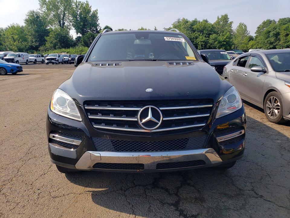 2013 Mercedes-benz Ml-class VIN 4JGDA5HB9DA103690 COPART salvage auction — NORMAL WEAR, Fl - Certificate Of Title, sold $2,150 on 2026-07-24 (photo 5)