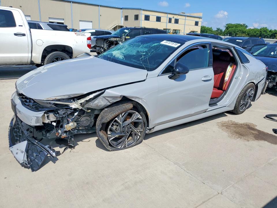2025 Kia K5 VIN KNAG64J75S5367480 — COPART salvage auction photo