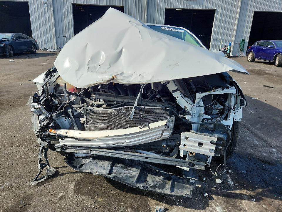 2020 Toyota Corolla VIN 5YFDPRAE0LP022411 COPART salvage auction — FRONT END, Fl - Certificate Of Destruction, sold $2,450 on 2026-07-20 (photo 5)