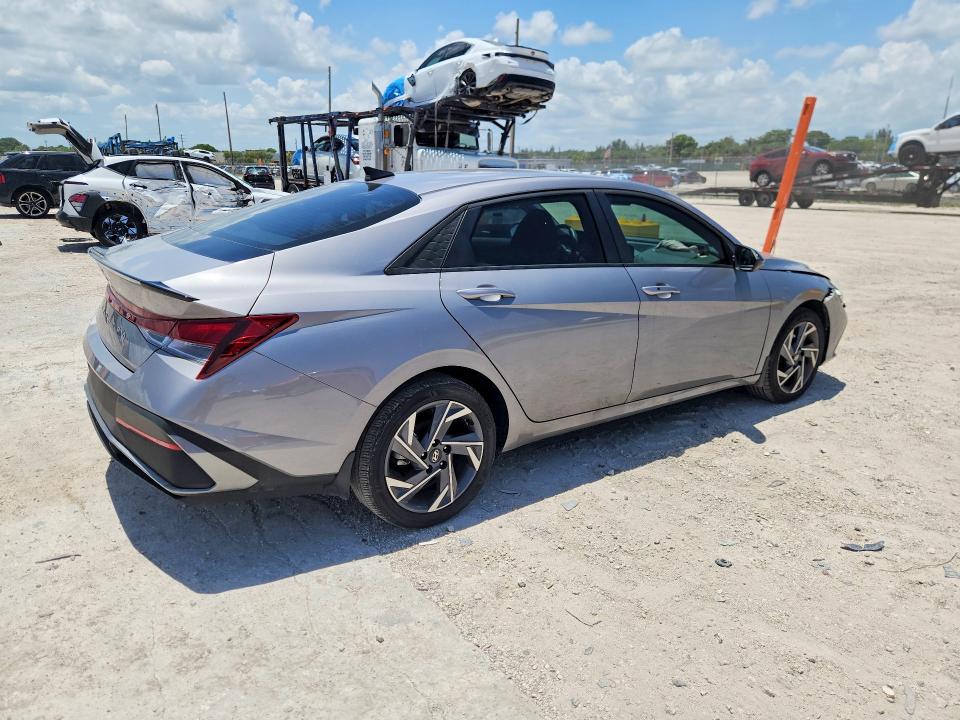 2025 Hyundai Elantra VIN KMHLM4DG6SU031485 COPART salvage auction — FRONT END, Fl - Certificate Of Destruction, sold $6,300 on 2026-07-14 (photo 3)