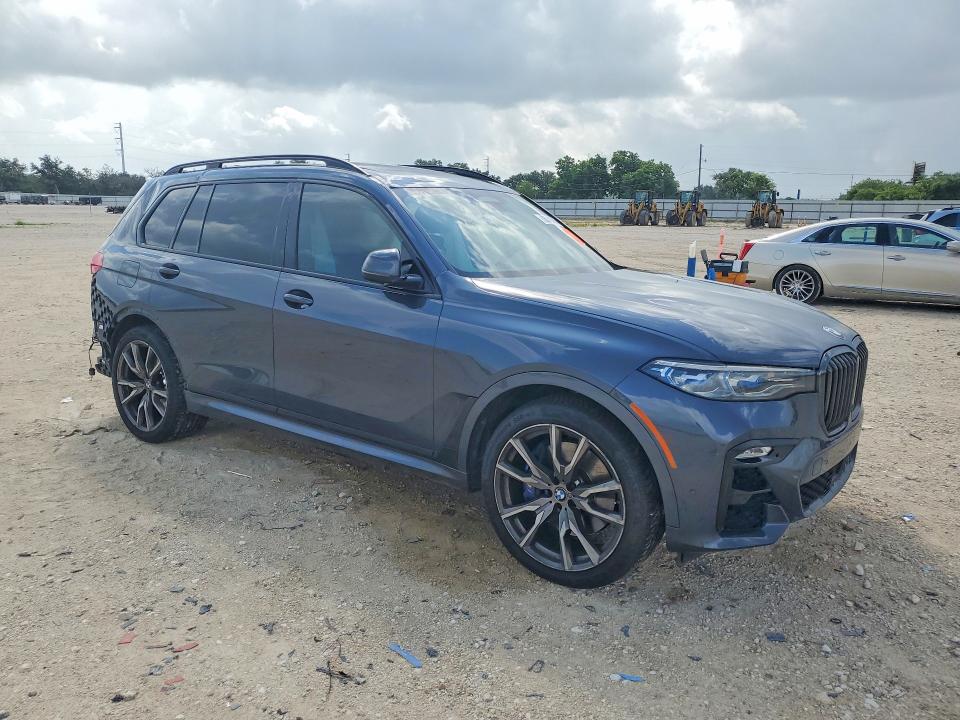 2022 BMW X7 VIN 5UXCX6C07N9M11002 COPART salvage auction — SIDE, TX - SALVAGE VEHICLE TITLE (P), sold $4,050 on 2026-07-30 (photo 4)
