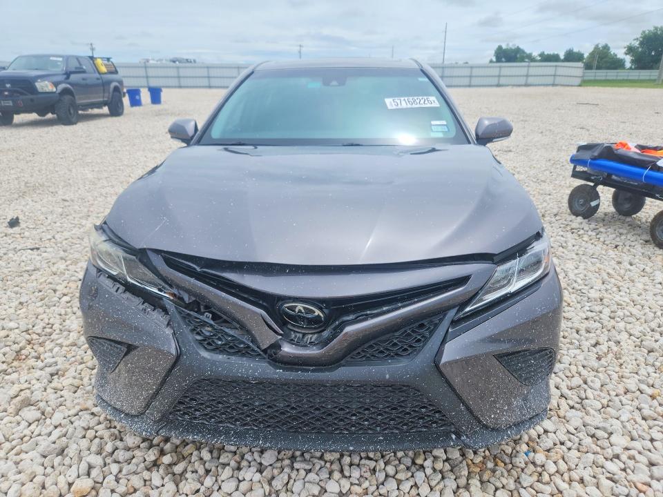 2018 Toyota Camry VIN 4T1B11HK8JU550540 COPART salvage auction — FRONT END, Tx - Salvage Vehicle Title, sold $6,000 on 2026-07-09 (photo 5)
