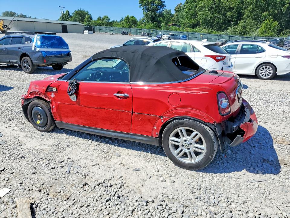 2015 Mini Roadster VIN WMWSY1C53FT626015 COPART salvage auction — ALL OVER, Tn - Salvage Certificate, sold $1,000 on 2026-07-28 (photo 2)