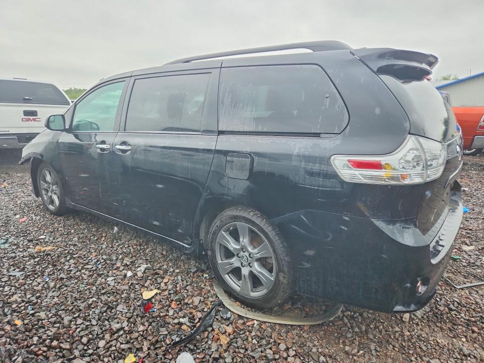 2018 Toyota Sienna VIN 5TDXZ3DC9JS939852 COPART salvage auction — FRONT END, Il - Salvage Certificate, sold $3,100 on 2026-07-27 (photo 2)