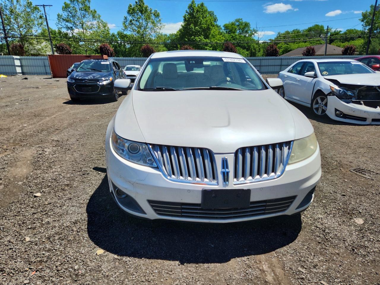 2011 Lincoln Mks VIN 1LNHL9FT8BG606684 COPART salvage auction — Rear End, St - Salvage Title, sold $450 on 2026-09-25 (photo 5)