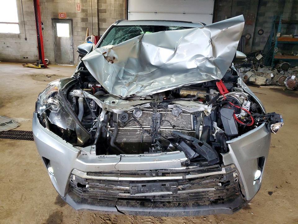 2019 Toyota Highlander hybrid VIN 5TDDGRFH3KS069814 COPART salvage auction — FRONT END, ON - PERMIT SALVAGE, sold $4,800 on 2026-07-14 (photo 5)