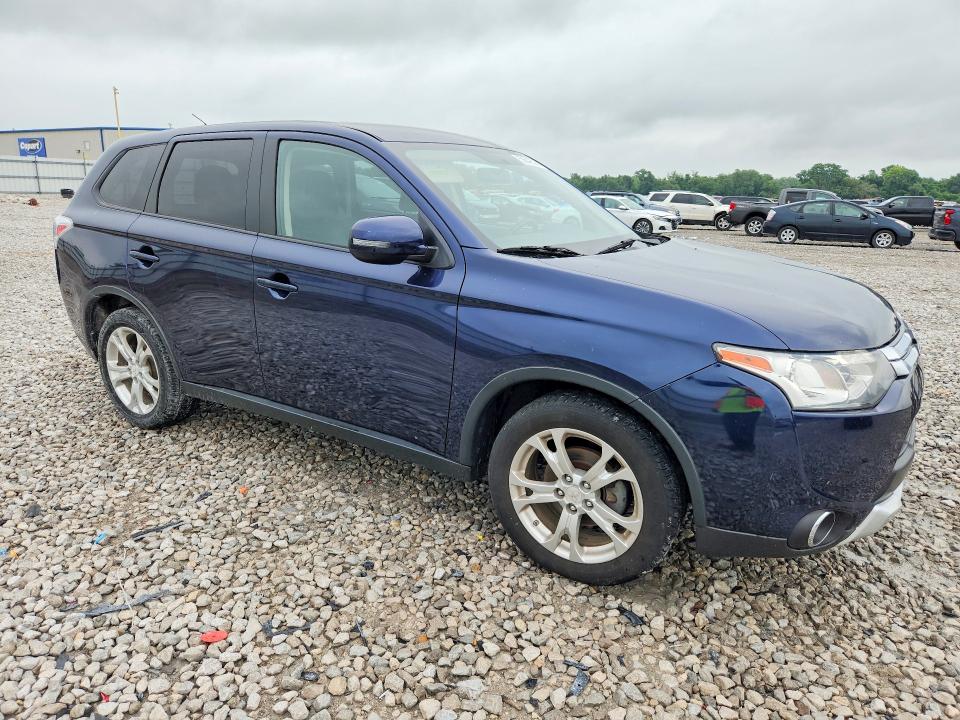 2015 Mitsubishi Outlander VIN JA4AD3A35FZ004790 COPART salvage auction — MINOR DENT/SCRATCHES, Il - Certificate Of Title, sold $1,550 on 2026-07-15 (photo 4)
