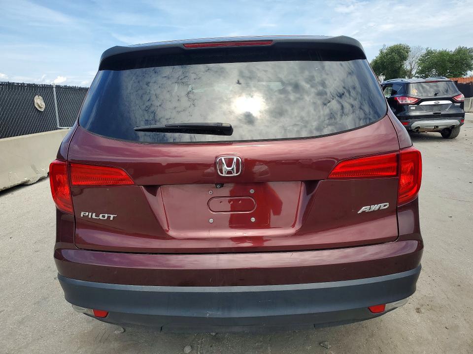 2018 Honda Pilot VIN 5FNYF6H11JB068635 COPART salvage auction — MINOR DENT/SCRATCHES, In - Certificate Of Title (P), sold $7,700 on 2026-07-02 (photo 6)