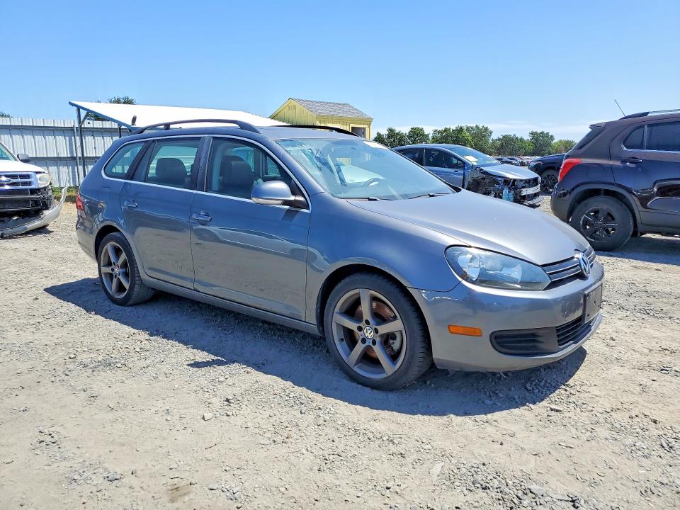 2013 Volkswagen Jetta VIN 3VWPL7AJ2DM628146 COPART salvage auction — NORMAL WEAR, Ca - Dis/Dlr/Exp App For Dup Clean, sold $975 on 2026-07-09 (photo 4)