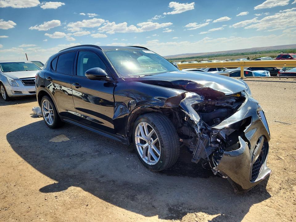 2018 Alfa romeo VIN ZASFAKPN2J7B91649 COPART salvage auction — FRONT END, Nm - Cert Of Title-Salvage, sold $1,450 on 2026-08-10 (photo 4)