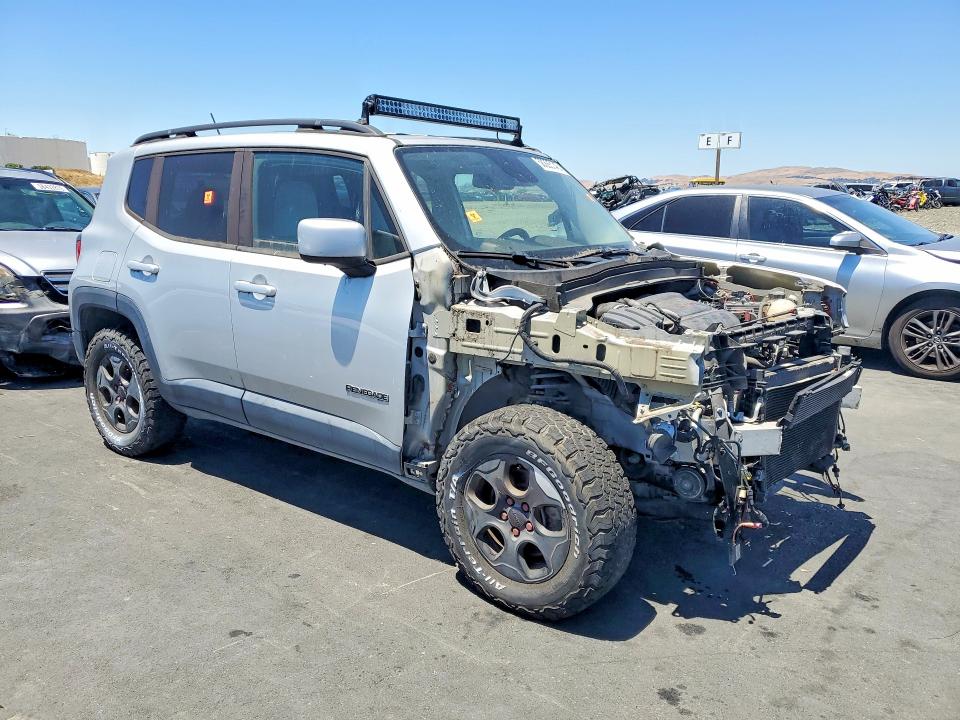 2015 Jeep Renegade VIN ZACCJABT0FPB67794 COPART salvage auction — FRONT END, CA - DIS/DLR/EXP ONLY CLEAN TITLE, sold $775 on 2026-07-27 (photo 4)